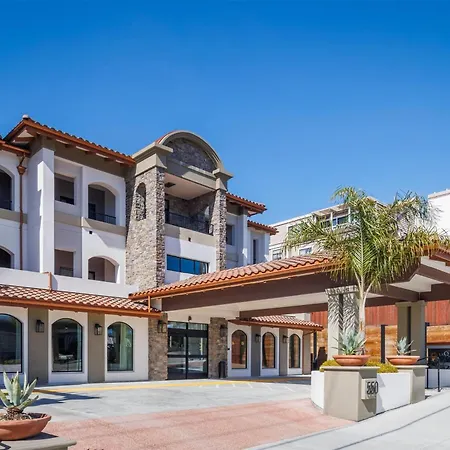 La Quinta Inn & Suites By Wyndham Santa Cruz